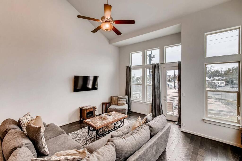 Fam Friendly 5 Bed Home Blocks To Pearl/Riverwalk! Сан Антонио Екстериор снимка