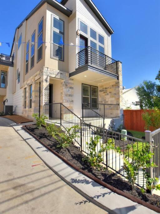Fam Friendly 5 Bed Home Blocks To Pearl/Riverwalk! Сан Антонио Екстериор снимка